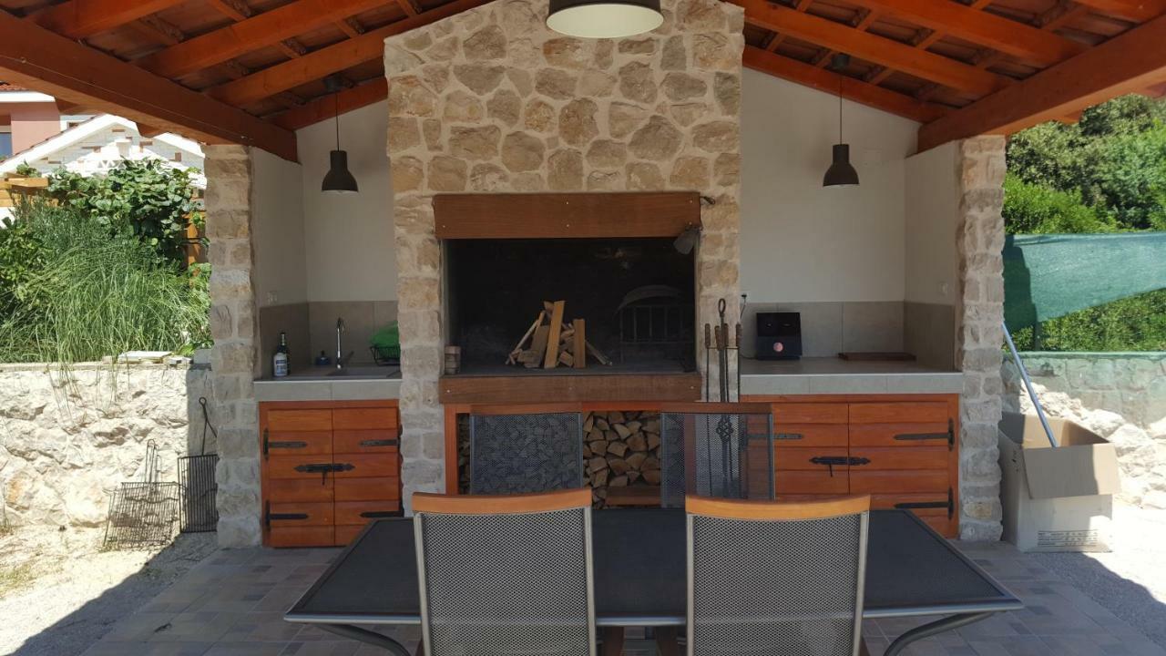 שיבניק Resort Apartment Petrovic מראה חיצוני תמונה