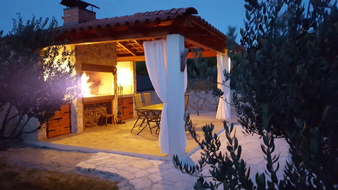 שיבניק Resort Apartment Petrovic מראה חיצוני תמונה