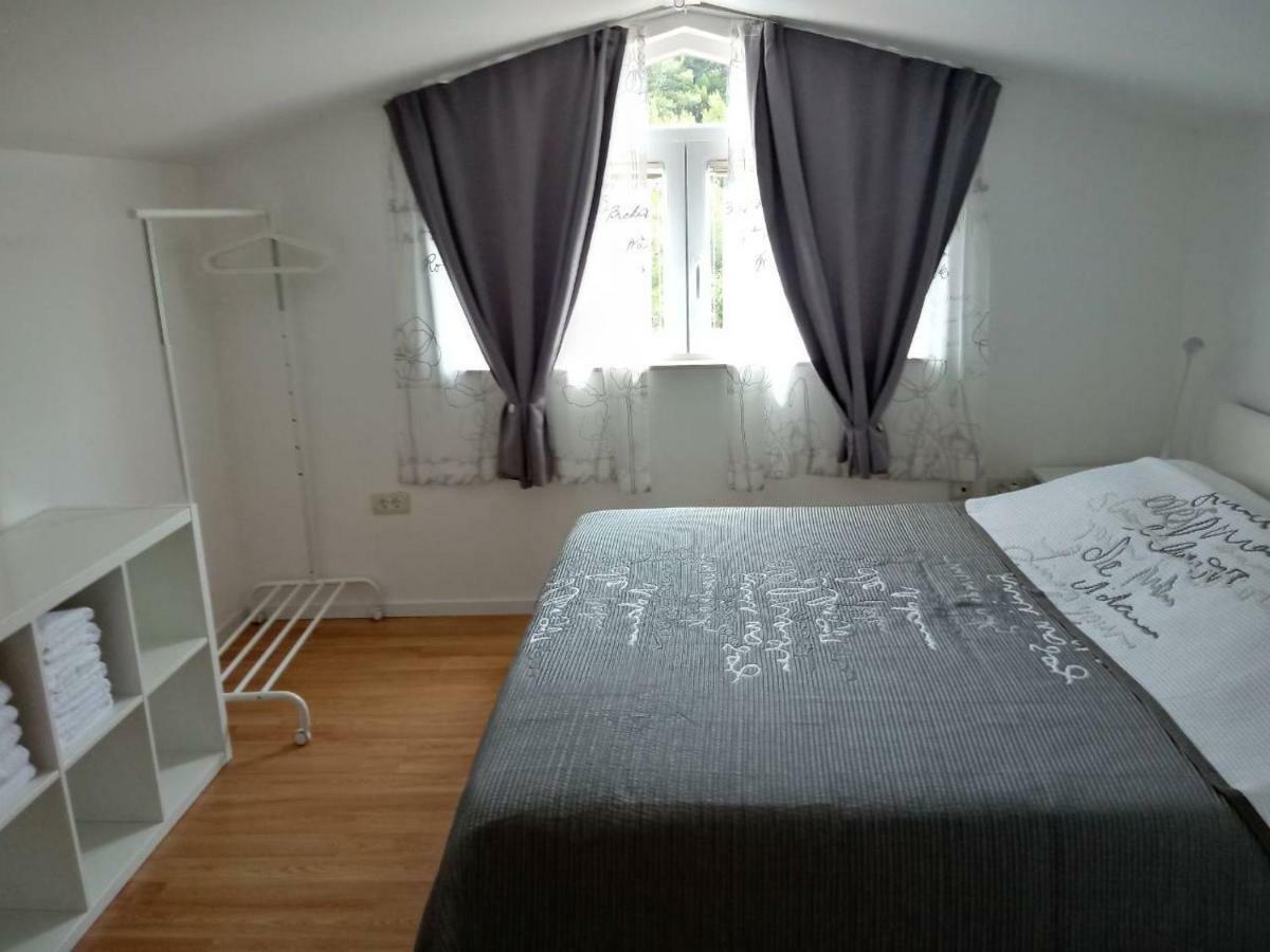שיבניק Resort Apartment Petrovic מראה חיצוני תמונה