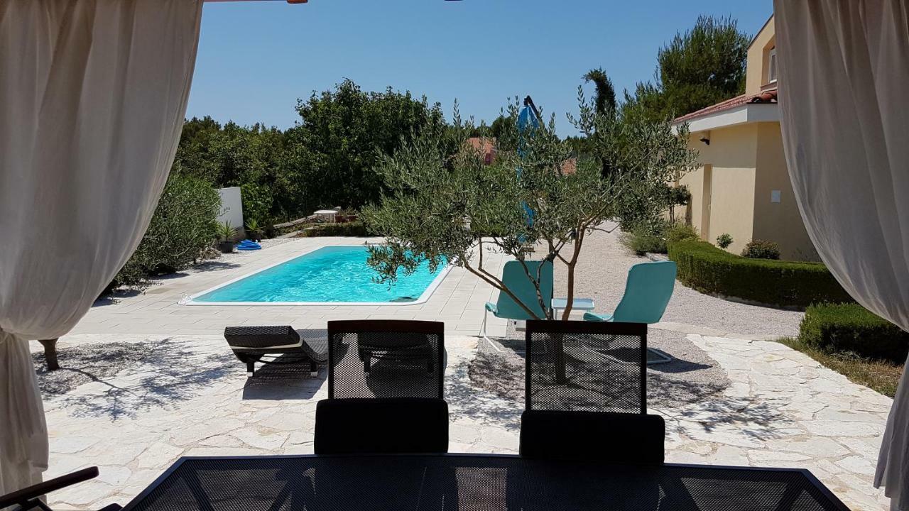 שיבניק Resort Apartment Petrovic מראה חיצוני תמונה