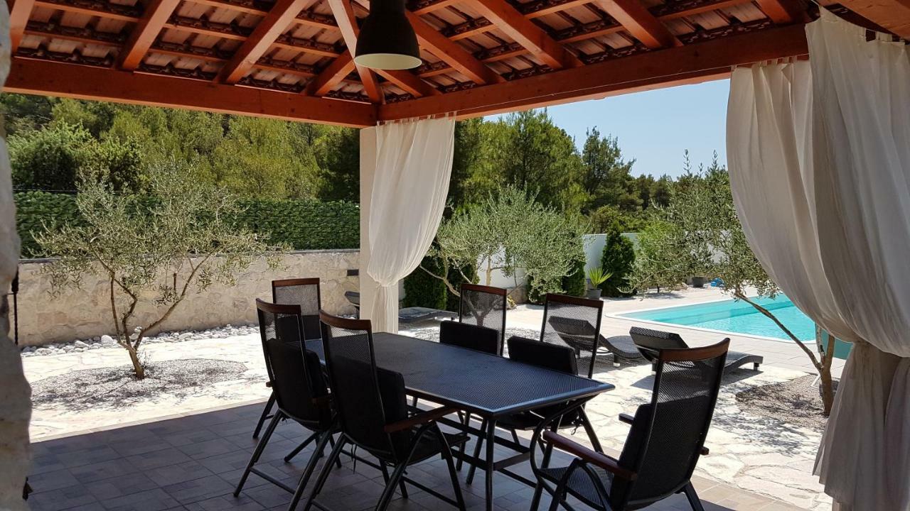שיבניק Resort Apartment Petrovic מראה חיצוני תמונה